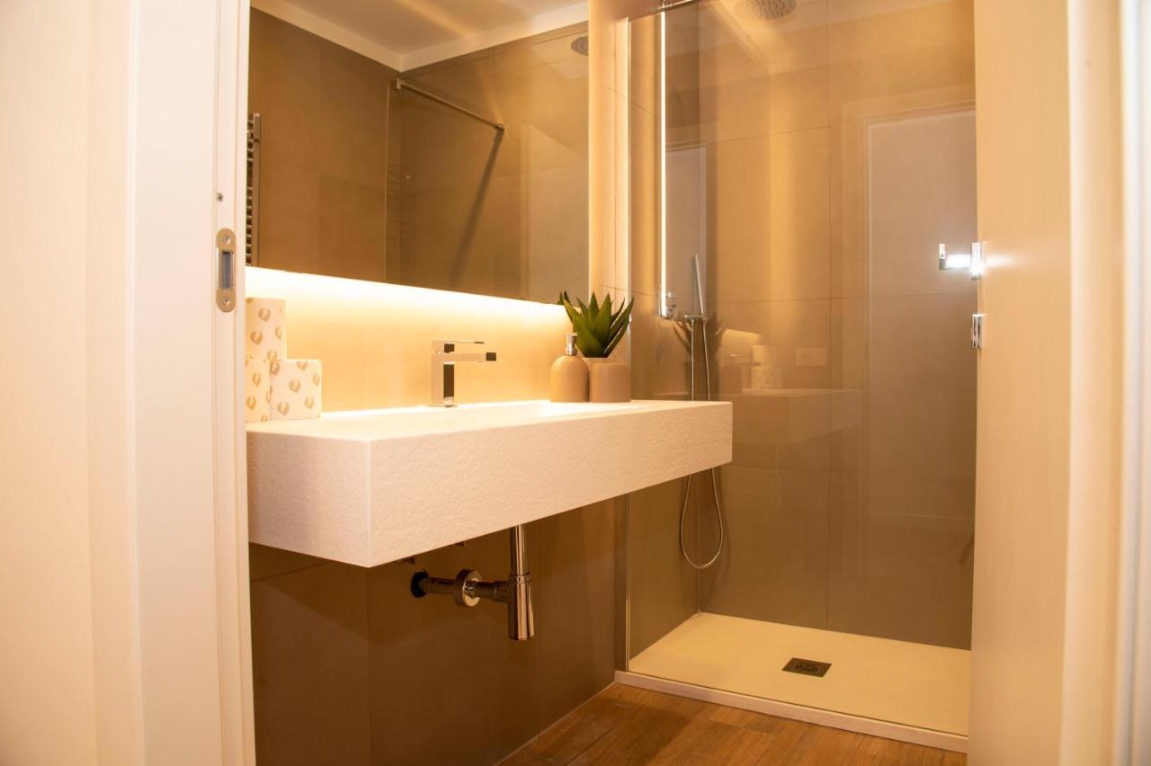 The Parliament - Exclusive Accommodation Rome Bagian luar foto